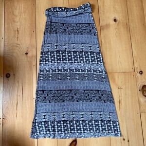 Kirra Black and White Patterned Skirt